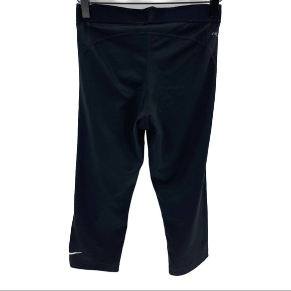 Nike Pro Womens Black Stretch Cropped Capri Athletic Spandex Leggings Size M - Picture 4 of 8